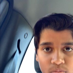 Meet your Posher, Ronit